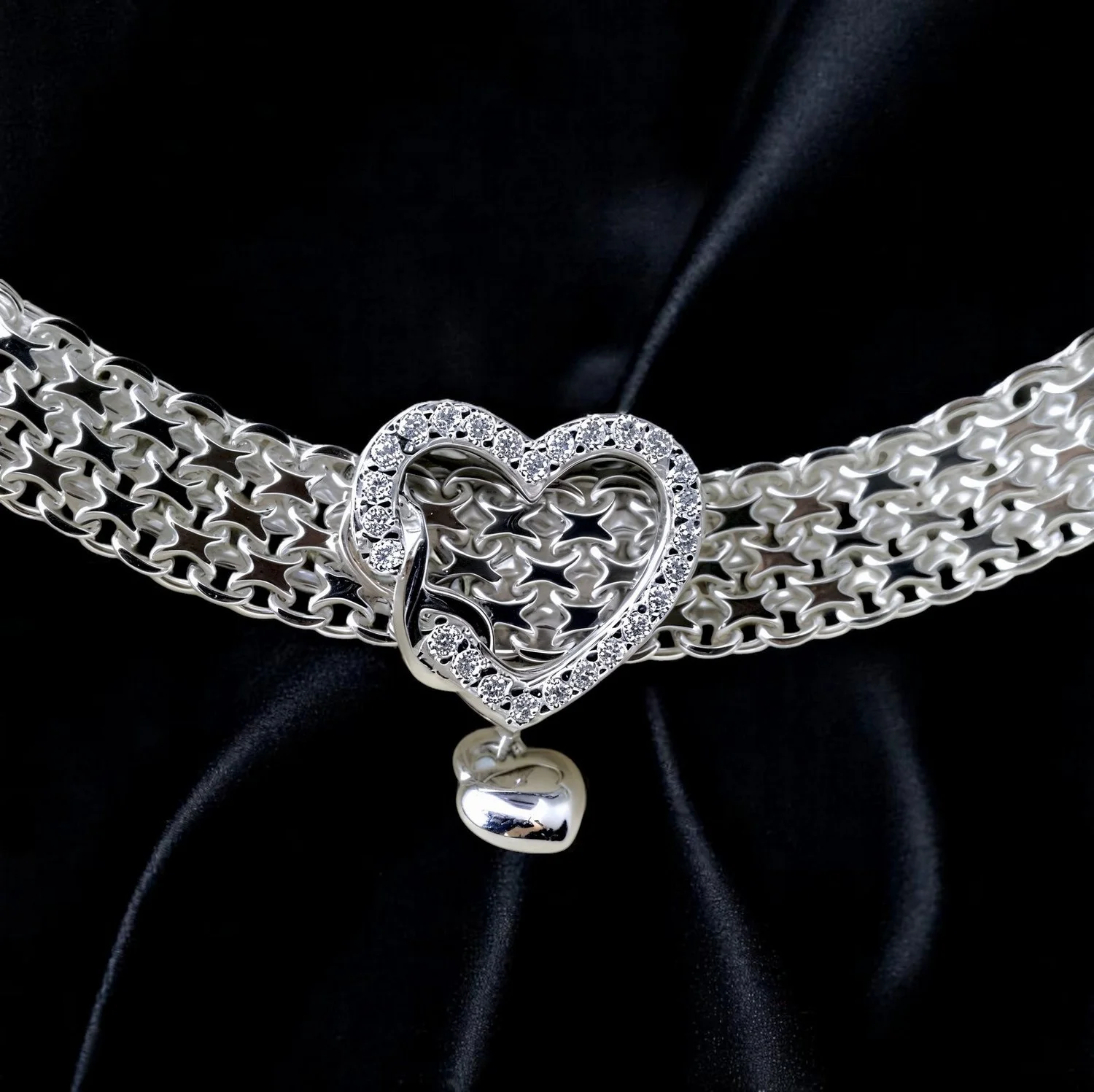 Pandora Mom zawsze modna biżuteria dla mamy