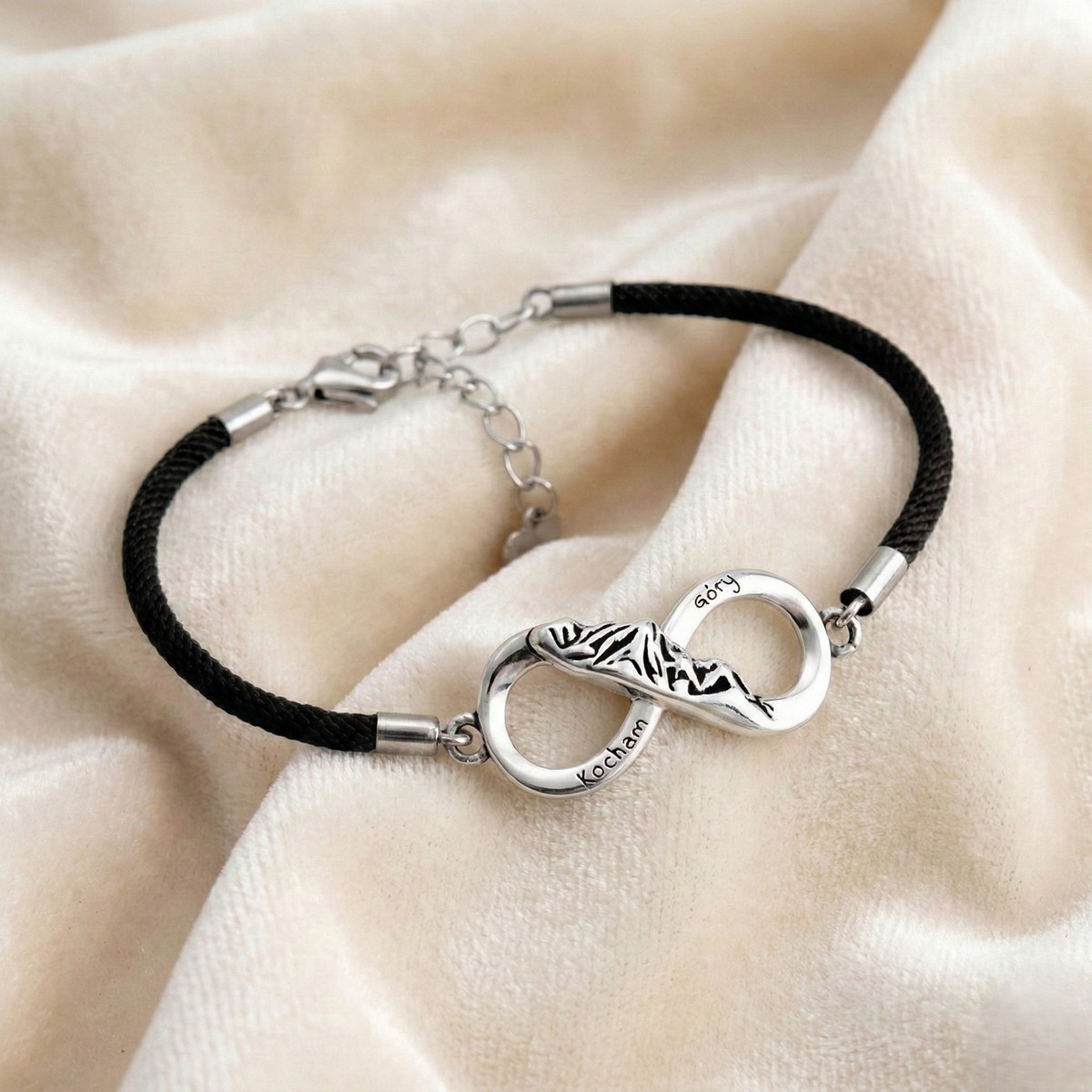 czarna bransoletka kocham góry_3